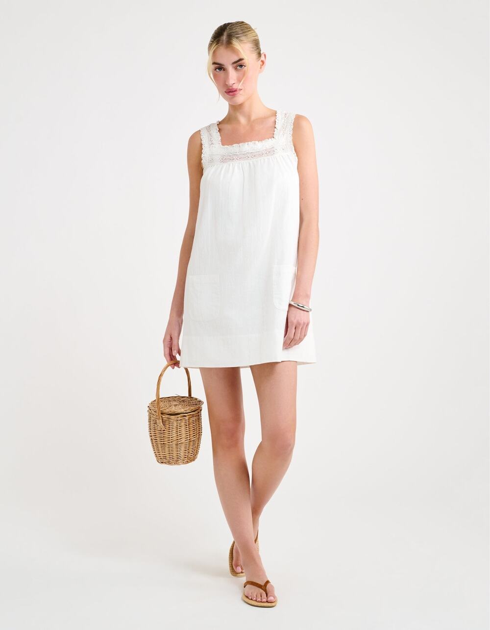 Rumored NWT White Willow Babydoll Mini Dress Medium